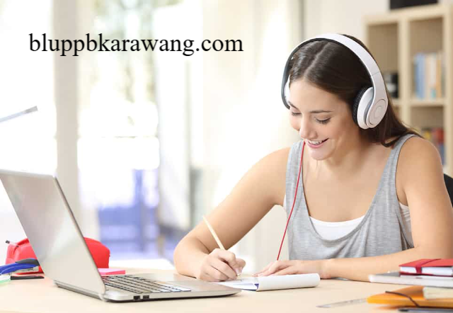 Cara Mengajar Podcasting untuk Pelajar